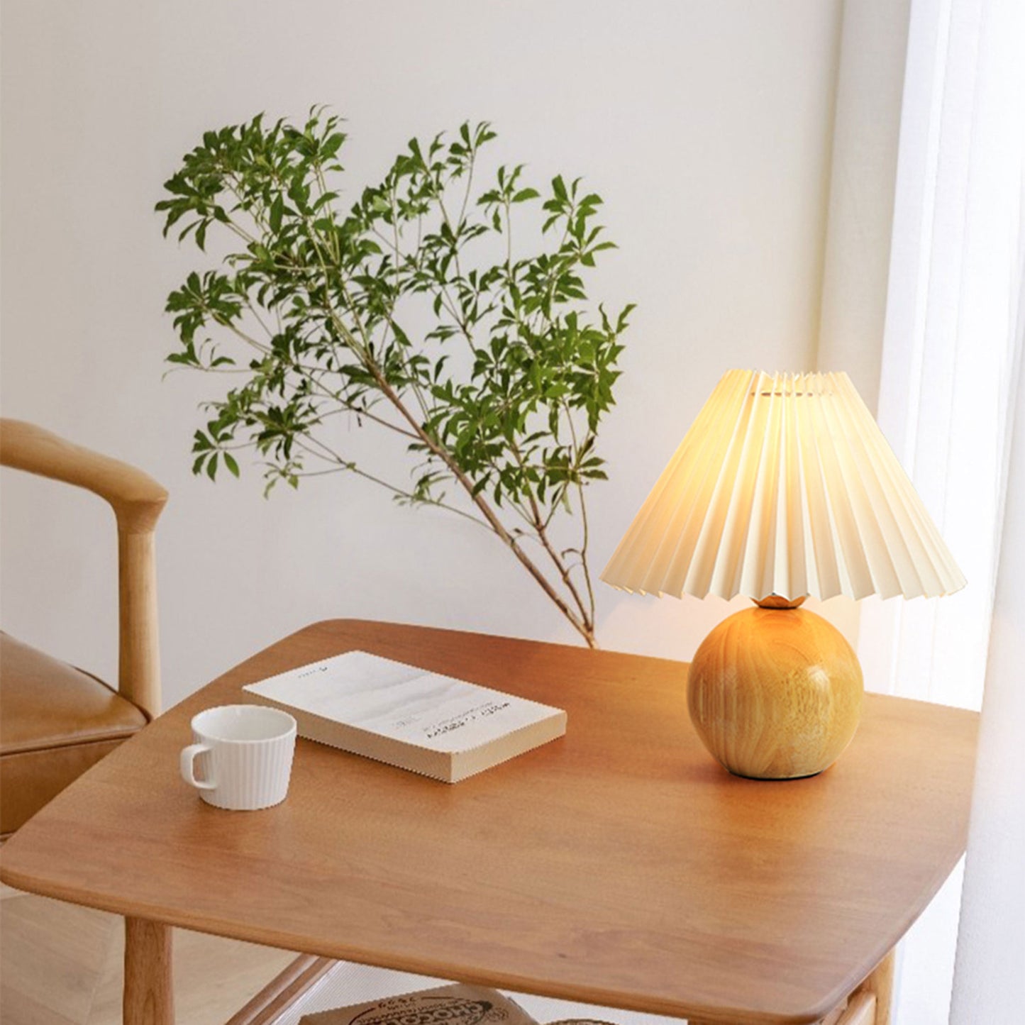 Pleated bedside lamp