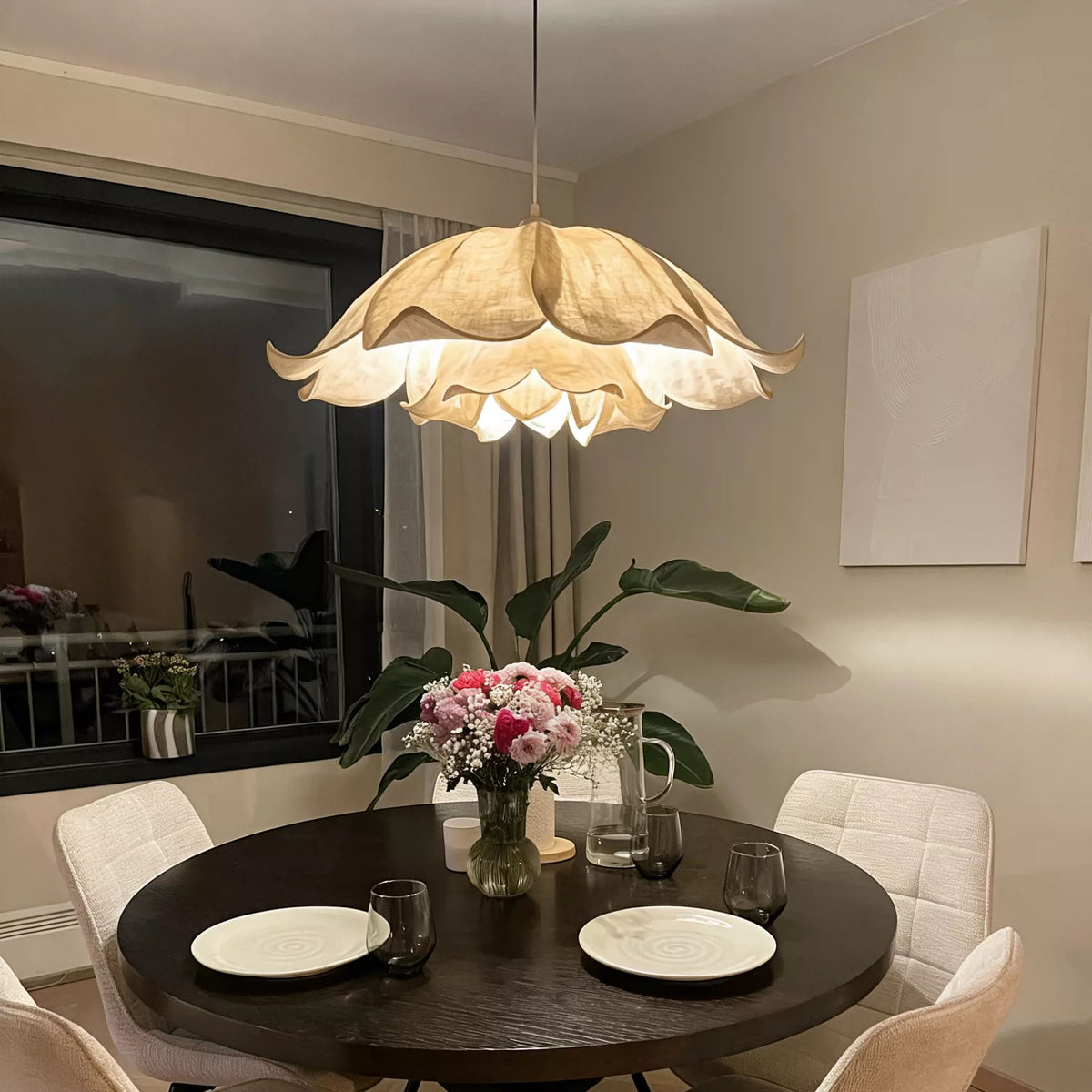 Scalloped Flower Pendant Light